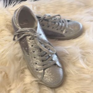 Gianni Bini tennis shoes